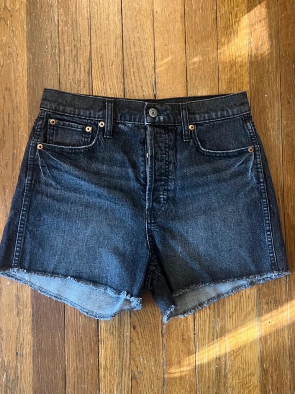 Women's Gap Cheeky Short Sky High Black Denim Jean Cut-off Shorts 28/6R